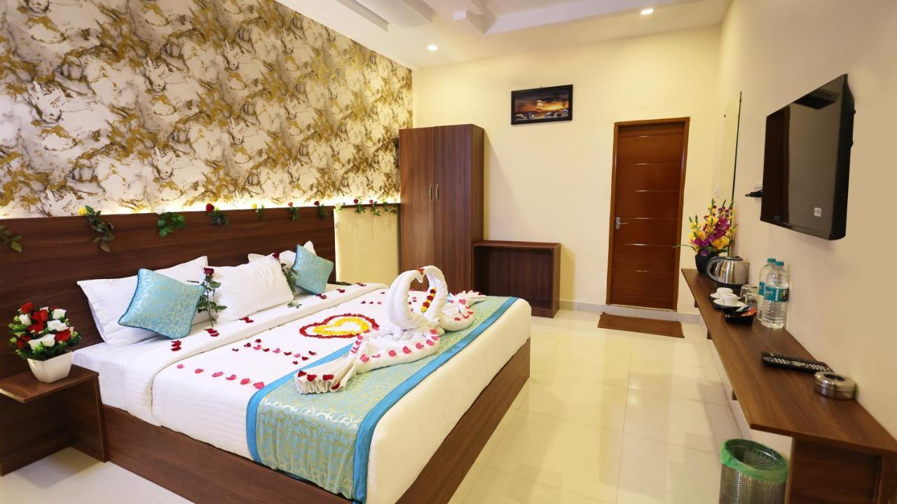 Hotel Grand Square Yercaud Exterior foto
